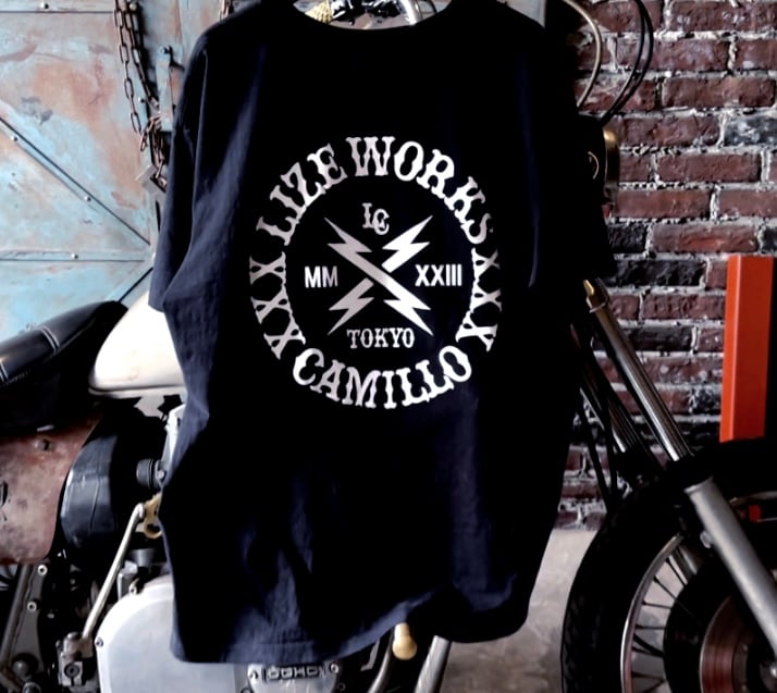 LIZEWORKS x CAMILLO collaboration Tshirt【BLACK】