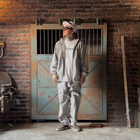LIZEWORKS B.Y.C Nylon Pants (gray)