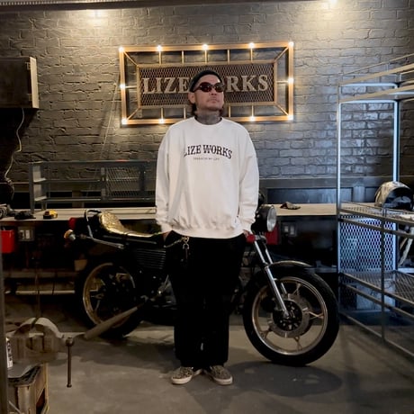 LxC CIRCLE LOGO SWEAT(WHITE)