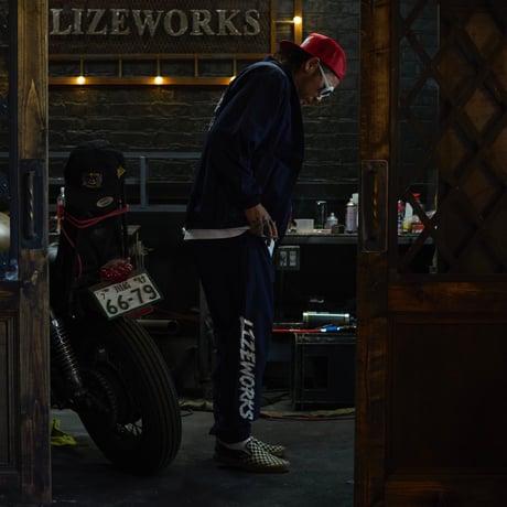 LIZEWORKS Nylon Jacket (navy)