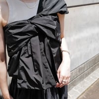oneshoulder tops
