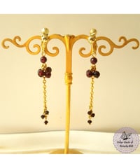 【Dear January Garnet earrings】親愛なる薔薇柘榴石の意志イヤリング（ピアス）