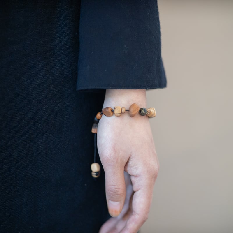 ウッドビーズブレスレット | POKE STORE