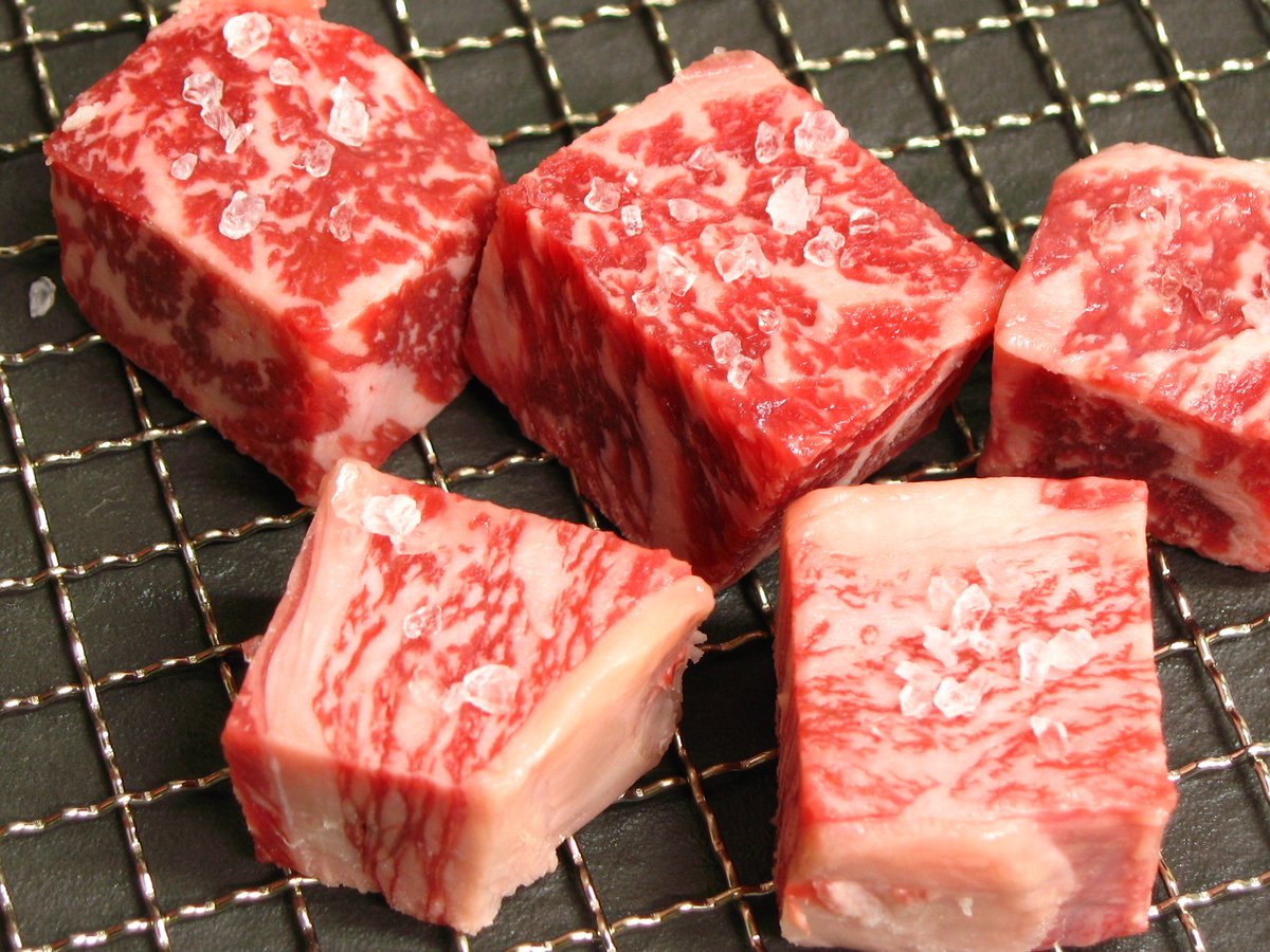 米沢牛・山形牛＞サイコロステーキ（200g） | 【山形牛・米沢牛