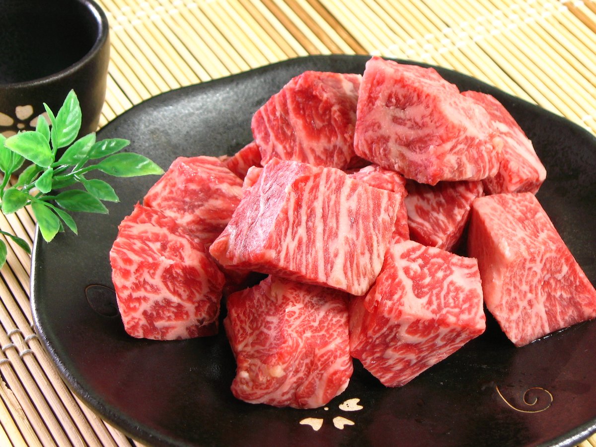 山形牛 米沢牛・山形牛＞サイコロステーキ（200g） | 【山形牛・米沢牛