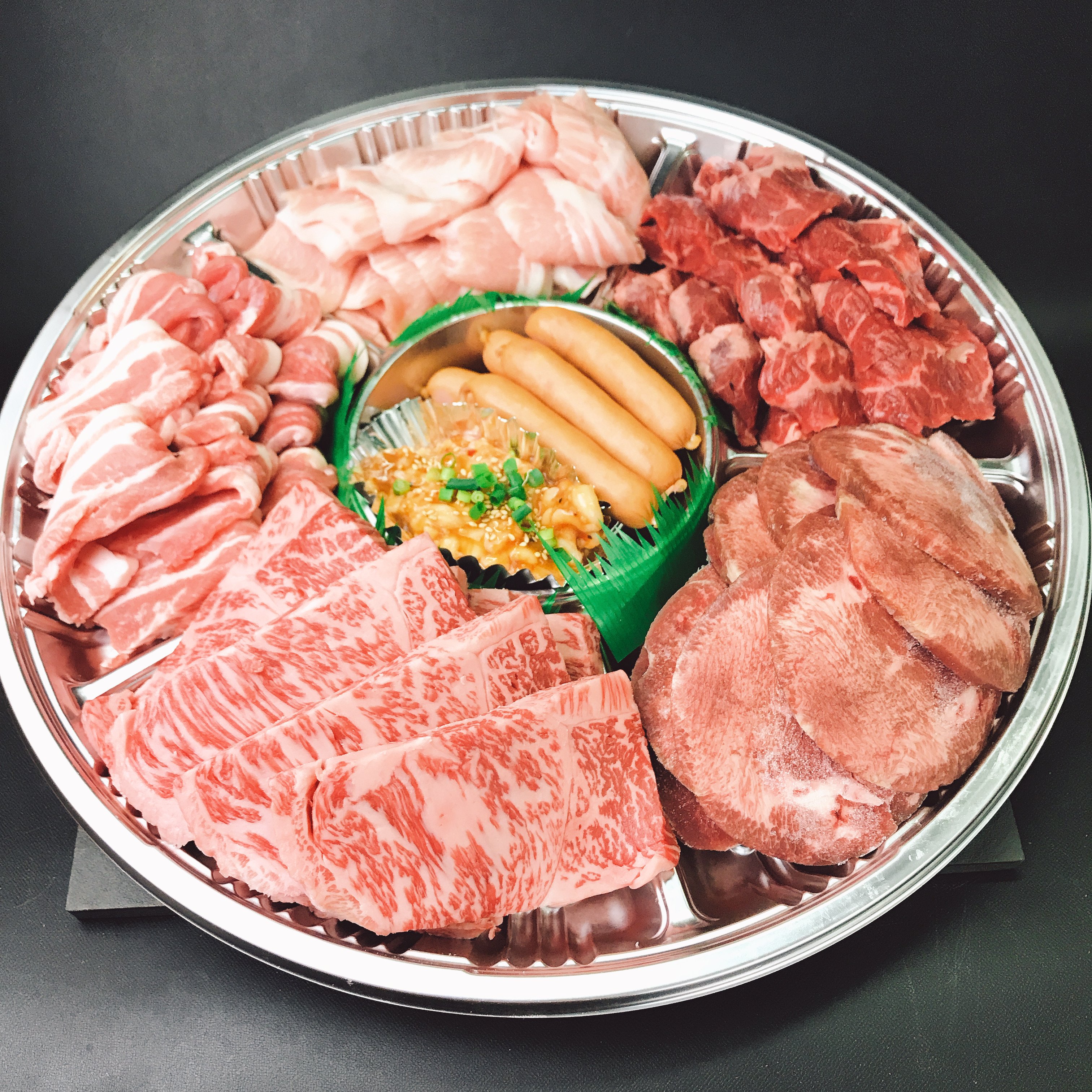 届く！焼肉セットLサイズ 約2㎏（7～8人前） | 【山形牛・米沢牛