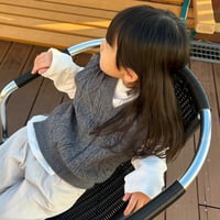 【即納】100、110sizeのみ　gray knit vest