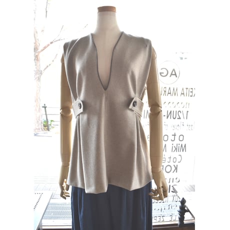 プルオーバーベスト | STORES