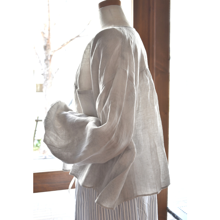 enrica(エンリカ) 26S/S リネンボイル炭染めブラウス | junemie