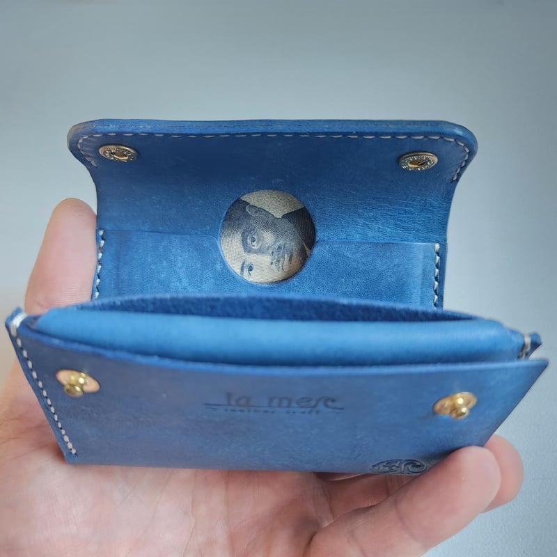 お札の顔が見える!!コンパクト三つ折財布 | la mer~leather craft~