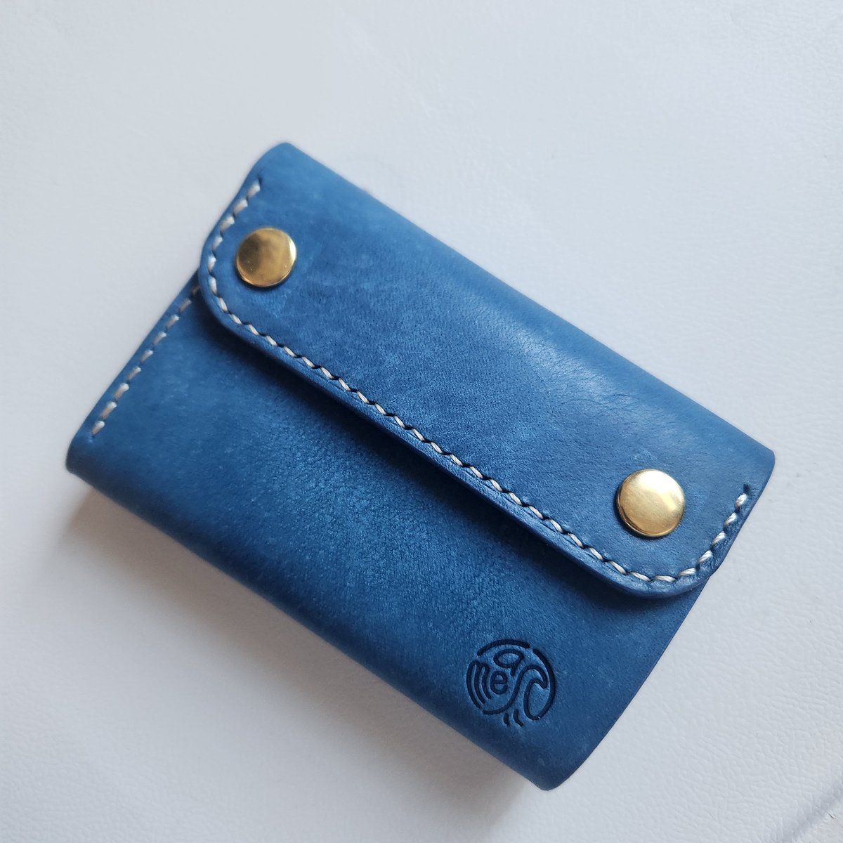 お札の顔が見える！！コンパクト三つ折財布 | la mer~leather craft~