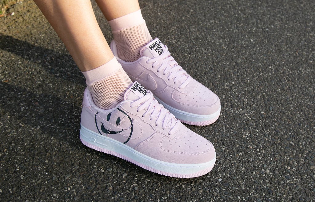 NIKE AIR FORCE 1 HAVE A NIKE DAY PINK ナイキ エアフォー...