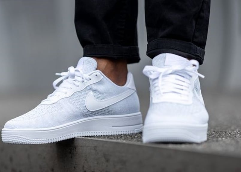 Av3042 nike sales