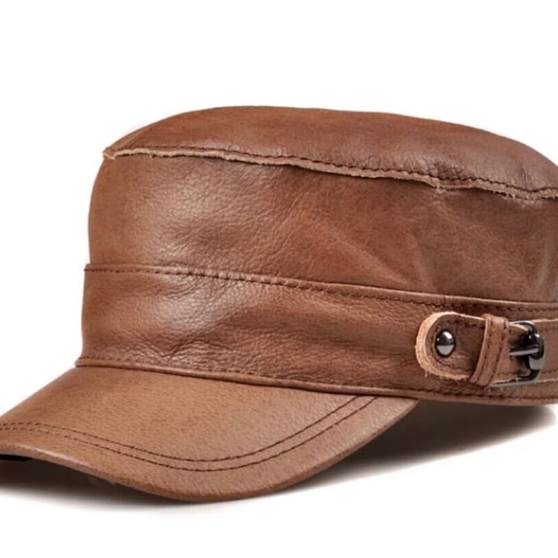 ヴェルサーチェ　レザー　本革　キャップ　野球帽 ヴェルサーチェ ジーンズ ロゴ刺繍 ベースボールキャップ