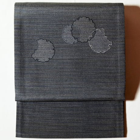 本場塩沢紬　やまだ織　雪の中のきれ　袷着物　新品 紬着物【本塩沢】やまだ織 雪の中のきれ 証紙付 袷着物 ぼかし