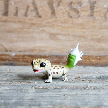 #4リメイク鉢【M】3個セット　ハート Amazon.co.jp: リメイク鉢 プラスチック鉢 ハート3つセット