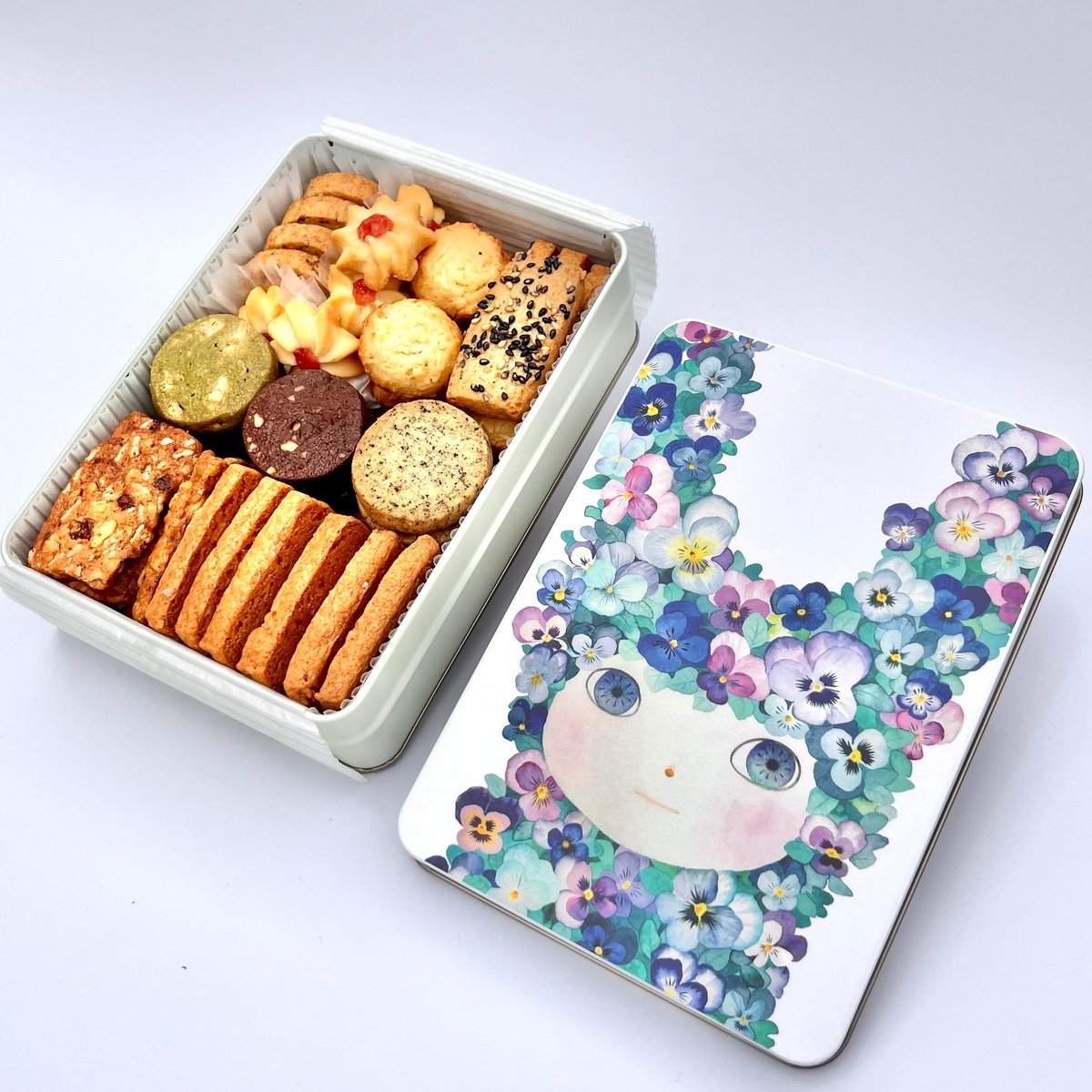 ✨NEW アーティストデザインクッキー缶3（goasa）（9種類）夏・秋