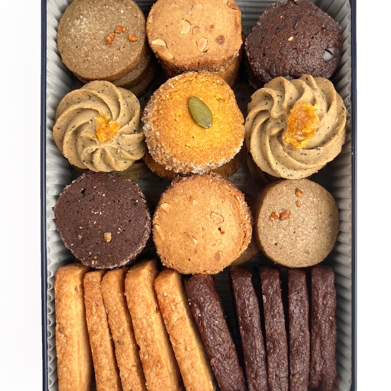 ✨アーティストデザインクッキー缶5（七福朗）7種類の詰合せNEW