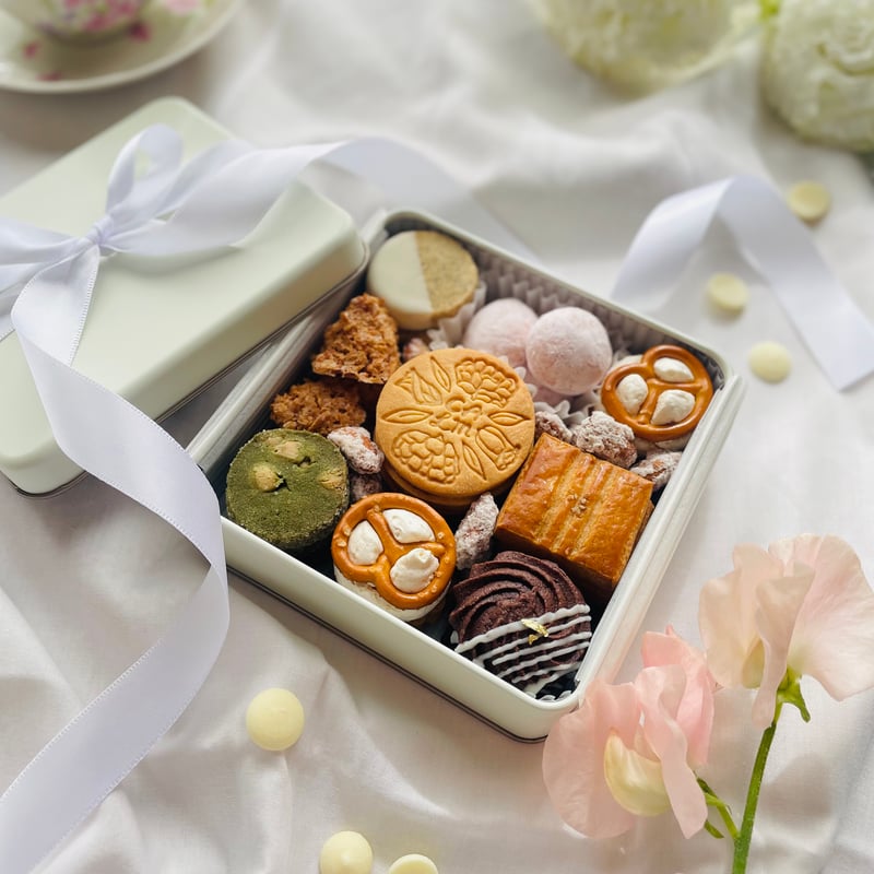 Calm flower and bake shop