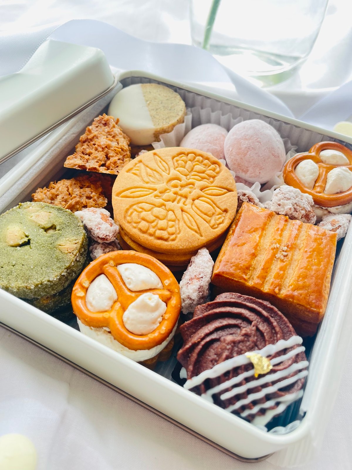 CALM クッキー缶 詰め合わせ Calm Original White Day Cookie Box ［3月6日以降配送予定］