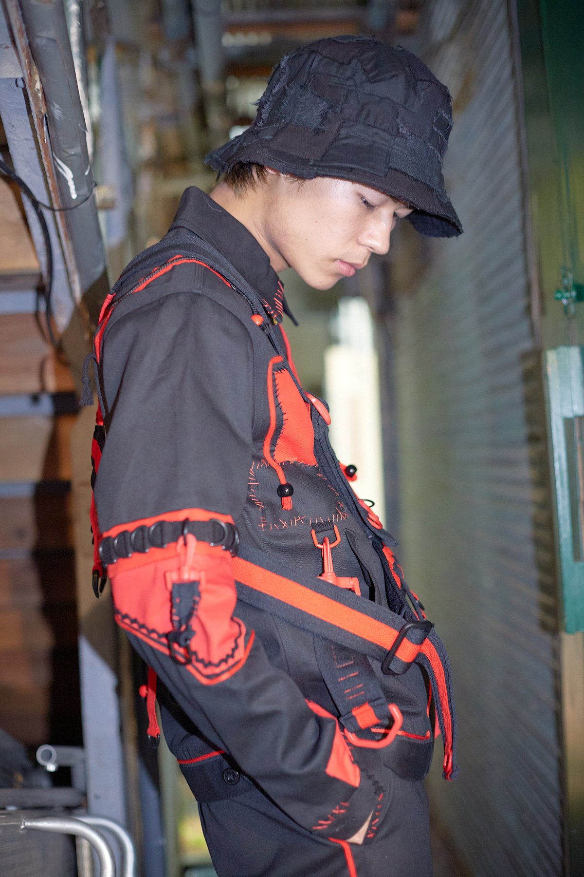 パラシュートカスタムジャケット』©絶滅危惧種(ぜつきぐ) | 十三月 x