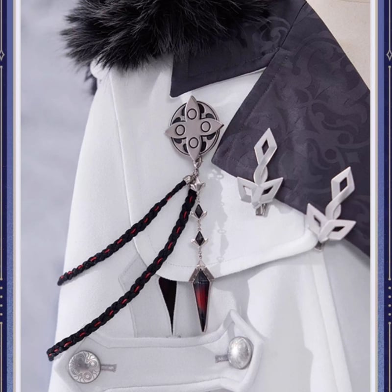 原神公式店】霜痕与権焔 トレンチコート 「召使」 549元 （予約2026年3