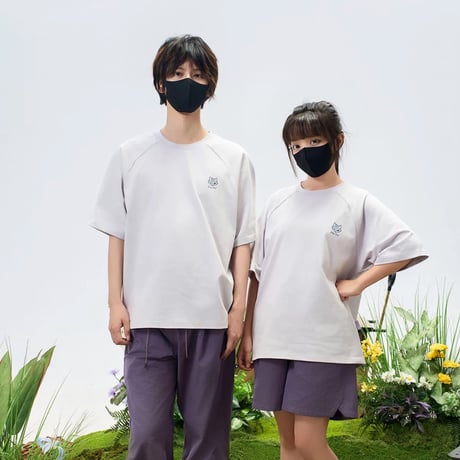 【明日方舟公式店】紅山森林動物園 コラボ Tシャツ 荒蕪ラップランド 138元 （予約170日以内発送）