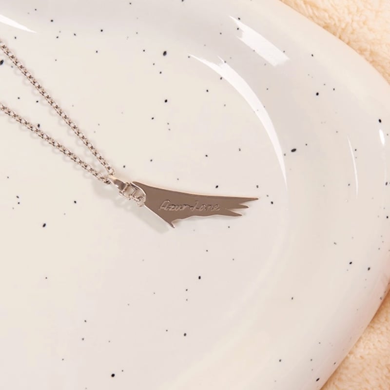 アズレン】ビスマルクZwei 繾綣心翼 記念 ペンダント 198元 （予約3上