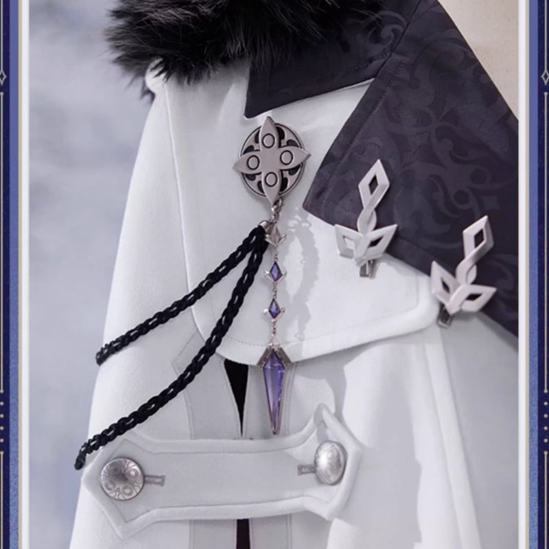 【25日まで】原神　霜痕与权焰　執行官ロングコート＋胸針セット　公式正規品 25日まで】原神 霜痕与权焰 執行官ロングコート＋胸針セット