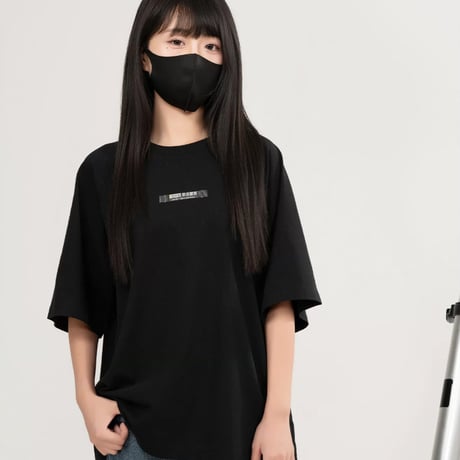 【明日方舟 終末地公式店】2607 Tシャツ 人走断電 138元 （予約160日以内発送）