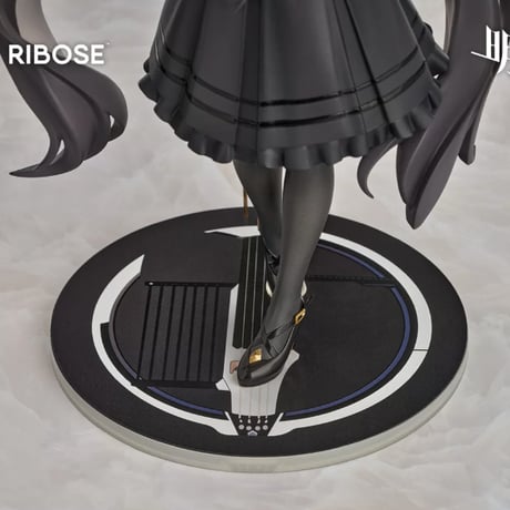 単独発送【明日方舟公式店】RISE UP＋ ヴィルトゥオーサ フィギュア 269元 （予約2027年1下発送）