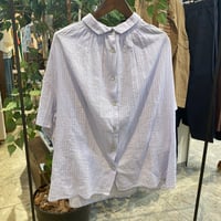 【136-1】重なり衿ギャザーブラウス