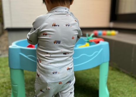 くすみカラー帽子付きスイムウェア80〜130