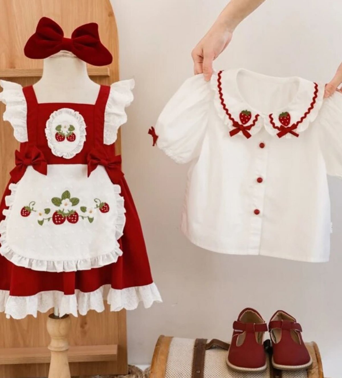 いちご刺繍エプロンドレス🍓80〜140 | Prince いちご刺繍エプロンドレス🍓80〜140 | Prince