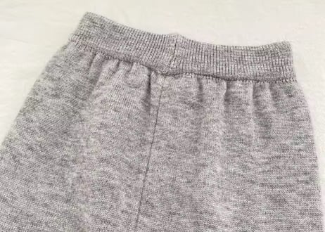 重ね着風Babyニットセットアップ66〜90