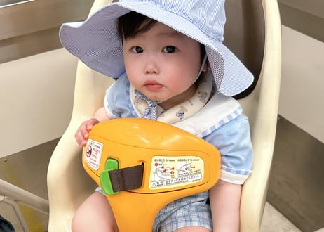 ストライプUVカットベビー帽子