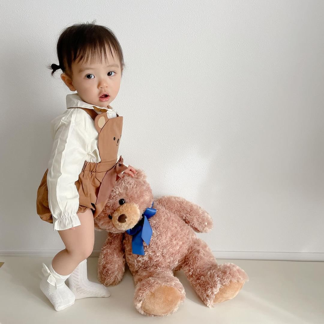 くま様ベージュ1サロペット 出産祝い