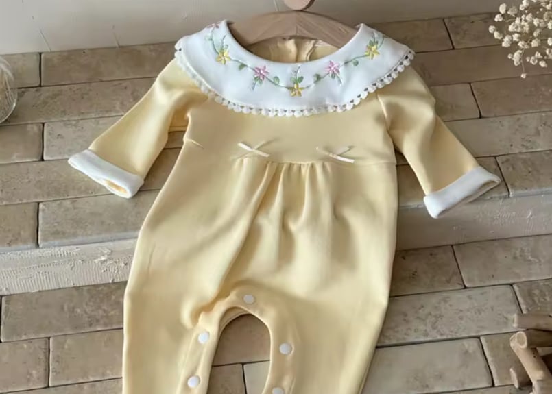 新品未使用　パープル&イエロー刺繍ベトジャンL size Ivory sankyo shokai パイソン 財布 レディース ダイヤモンドパイソン