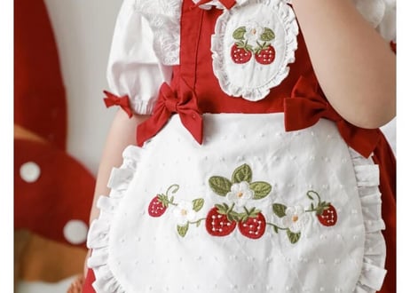 いちご刺繍エプロンドレス🍓80〜140