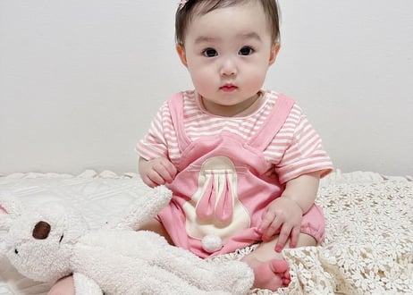 うさちゃんダルマオール風ロンパース🐰🩷66〜90