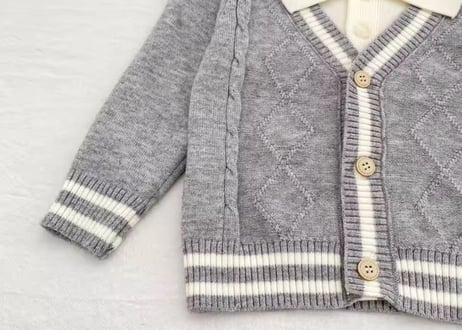 重ね着風Babyニットセットアップ66〜90