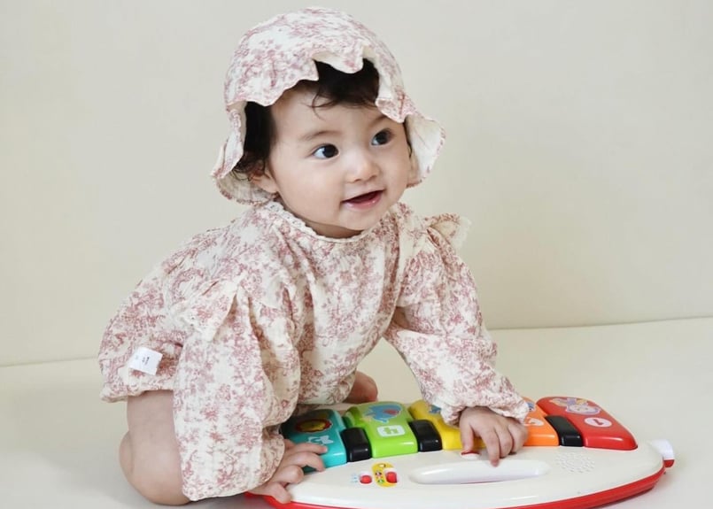 トワルドジュイcottonロンパース59〜90帽子付き✴︎ | Prince