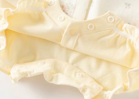 Dave Bellaイエローブーケcottonロンパース59〜90