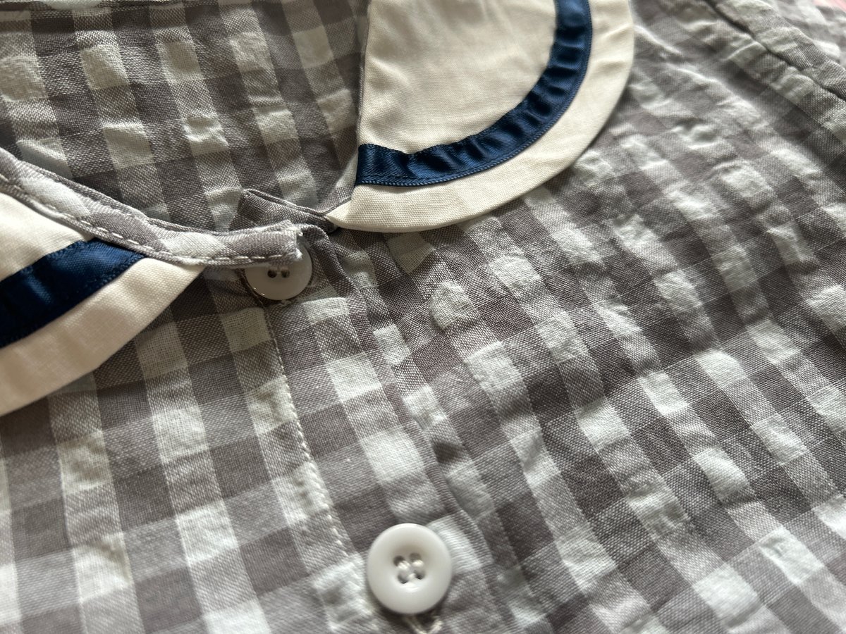 ★タータンチェック×ブラウンランダムドット★ ハンドメイド　リバーシブル　スタイ ☆タータンチェック×ブラウンランダムドット☆ ハンドメイド