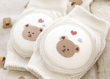ベビー刺繍膝パット♡一部即納