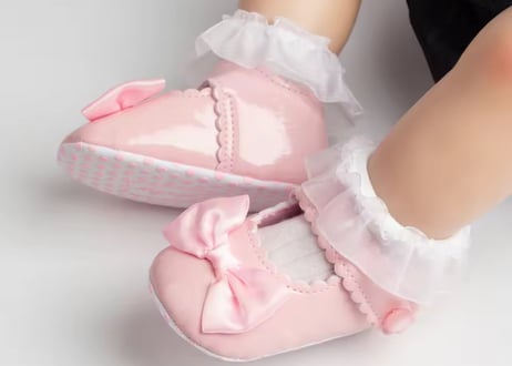 フォーマルファーストシューズ🎗️0〜2歳