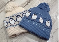 もふもふペンギンさんニット帽0〜2歳