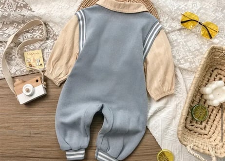 蝶ネクタイニットロンパース⭐︎66〜90
