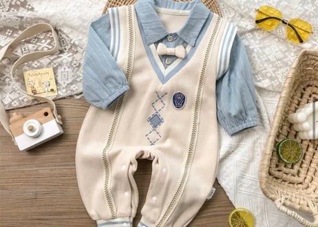 蝶ネクタイニットロンパース⭐︎66〜90