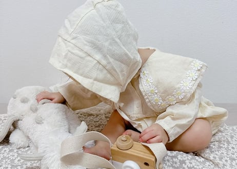 フラワーBIG襟ロンパース(帽子付き)66〜90